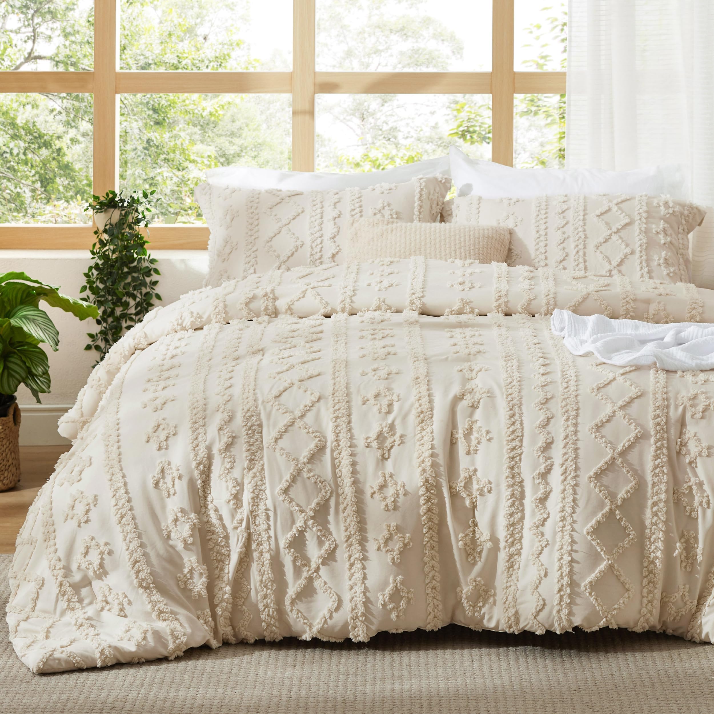Bedsure Tufted Boho Comforter Set Queen Size - Beige Boho Bed Set, GentleSoft™ 3 Pieces Farmhouse-Style Embroidery Bedding, Gifts for Woman, Soft Jacquard Queen Comforter for All Seasons product image